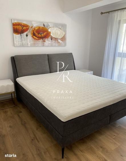 Apartament cu 3 camere semidecomandat în Florești