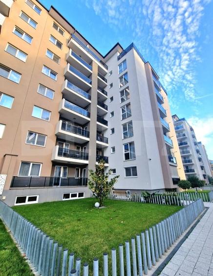 Apartament cu 2 camere semidecomandat, mobilat în Florești