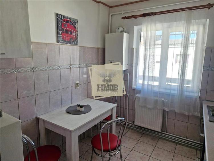 Apartament cu 2 camere decomandat în Hipodrom 4