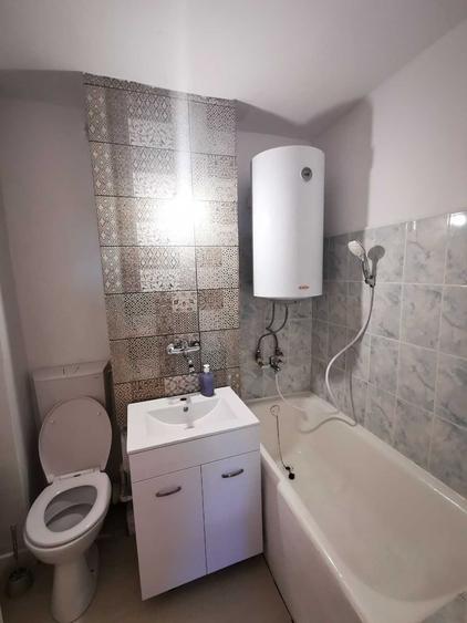 Garsonieră decomandată în Geoagiu-Băi