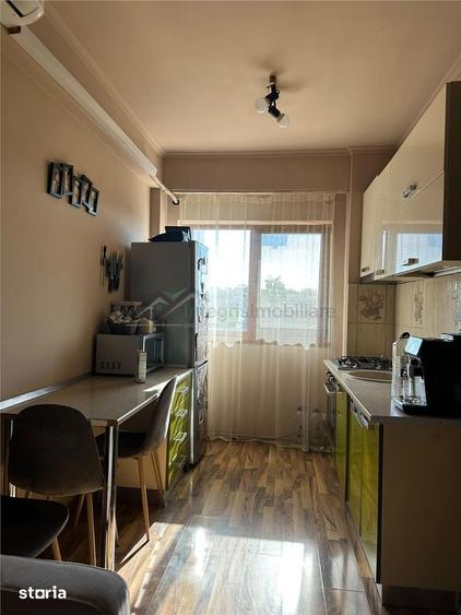 Apartament cu 2 camere decomandat în Paleu