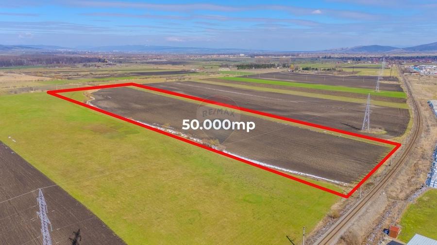 Teren Construcții extravilan de 50000 mp, în Prejmer