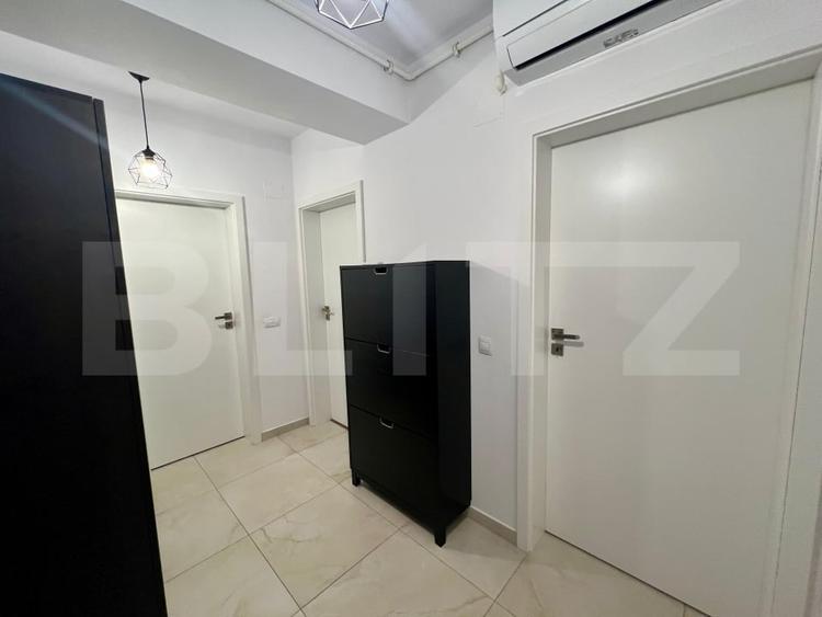 Apartament cu 2 camere decomandat, mobilat în Calea București