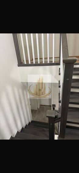 Duplex cu 4 camere cu Canalizare în Dumbrăvița