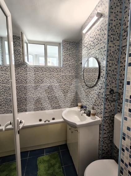 Apartament cu 2 camere decomandat, mobilat în Turnișor