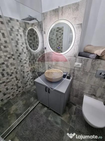 Apartament cu 2 camere decomandat în Intim