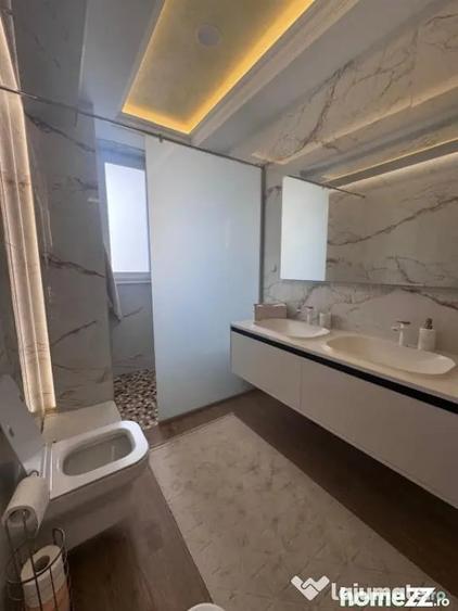 Apartament cu 3 camere decomandat în Rădăuți