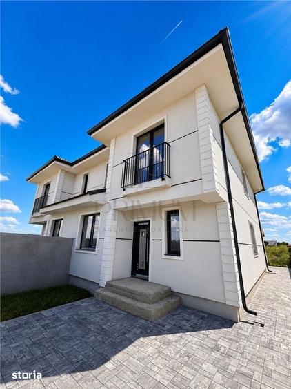 Casă cu 4 camere cu Teren 350 Mp în Central