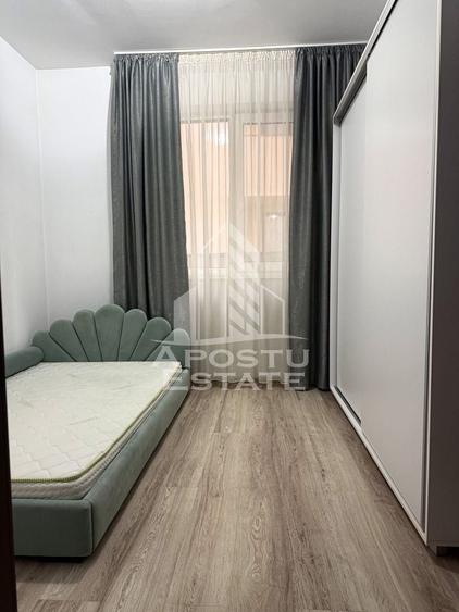 Apartament cu 3 camere decomandat, mobilat în Girocului