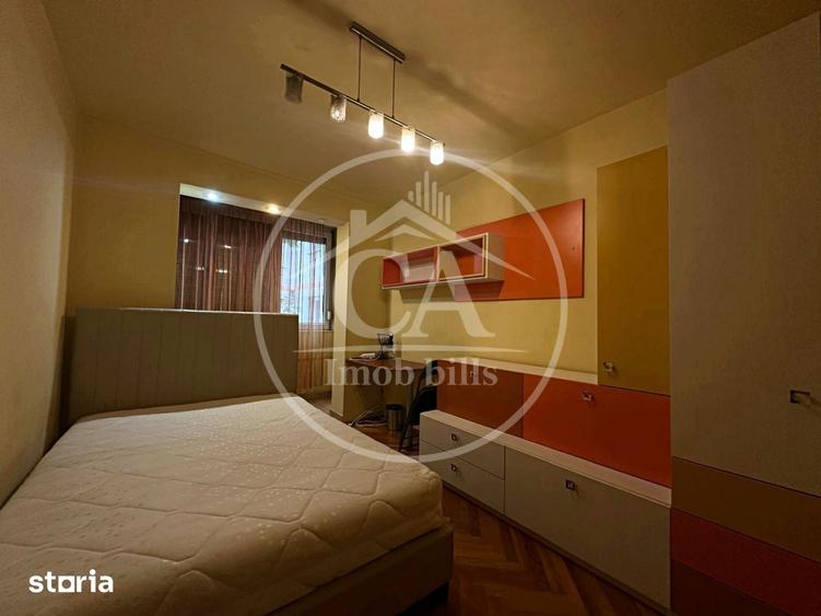 Apartament cu 3 camere decomandat în Central