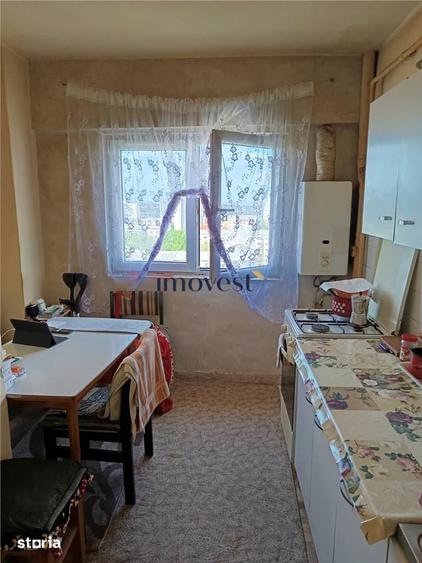 Apartament cu 2 camere decomandat în Careiului