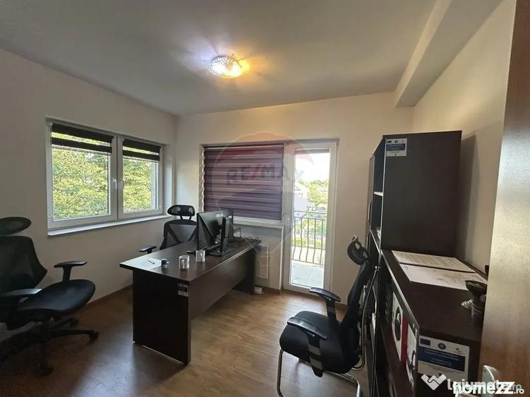 Spațiu comercial, de 45 mp, în Central