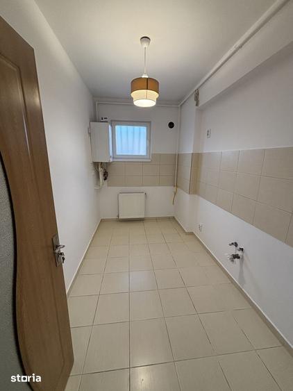 APARTAMENT 2 CAMERE DECOMANDAT + LOC DE PARCARE | 15 MINUTE METROU - 5