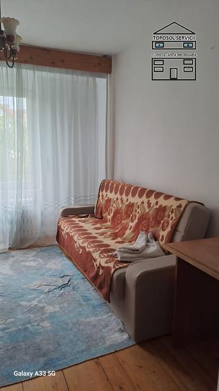 Apartament cu 3 camere decomandat în Decebal