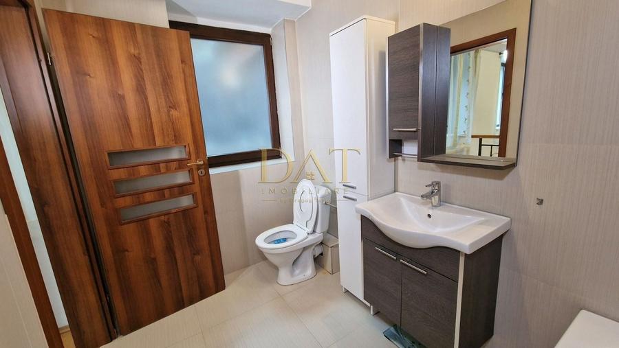 Apartament cu 2 camere decomandat în Florești