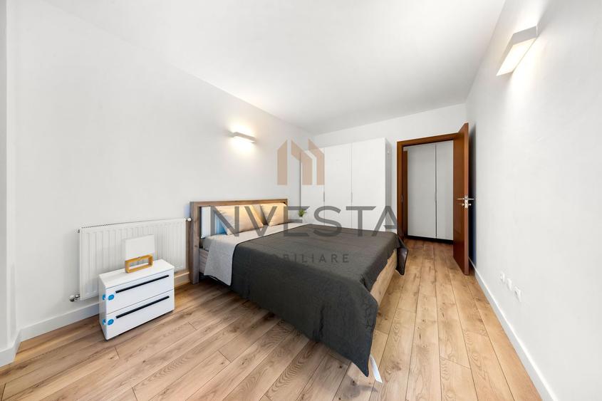 Apartament cu 5 camere decomandat, mobilat în Bună Ziua