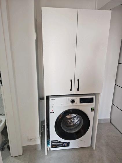 Apartament cu 2 camere decomandat în Hala Centrală