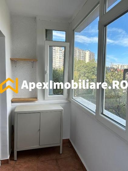 Apartament cu 2 camere decomandat, mobilat în P-ța Alba Iulia