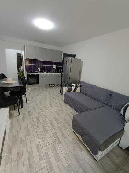 Ofer spre inchiriere pe sezon estival apartament 3 camere Mangalia - 11