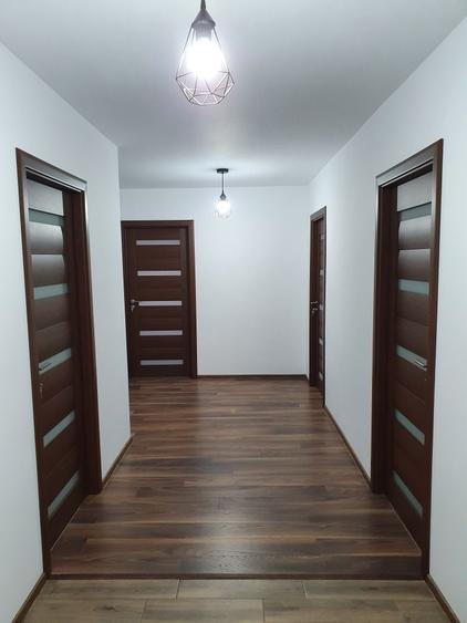Casă cu 3 camere decomandat cu Teren 500 Mp în Mihail Kogălniceanu