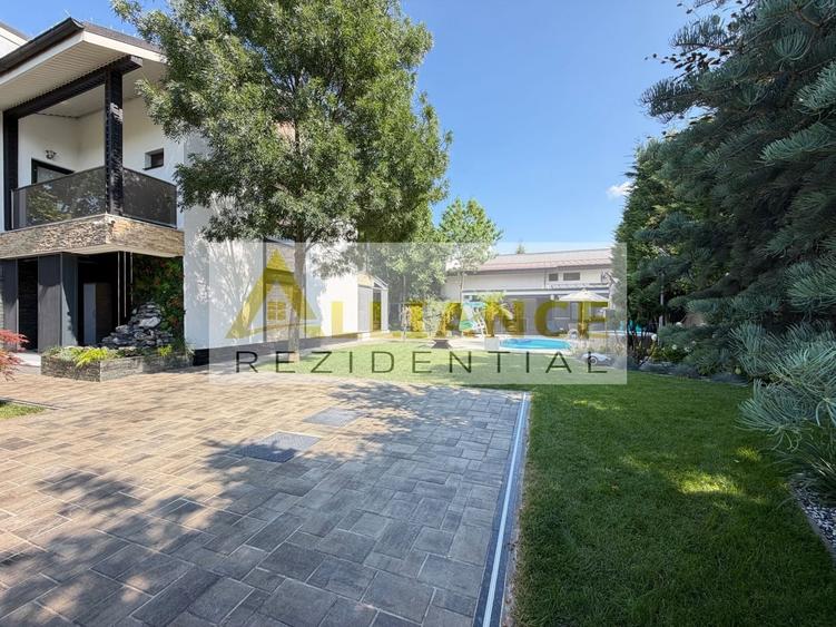 Casă cu 6 camere cu Piscina în Berceni