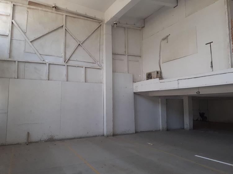 Spațiu industrial, de 350 mp, în Basarabia