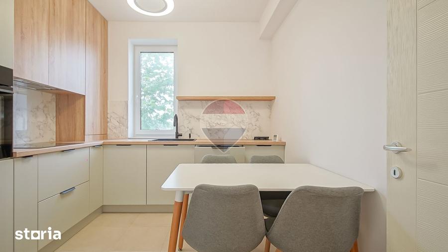 Apartament elegant de inchiriat, 3 camere, 2 bai ?i parcare UNO Brasov - 14