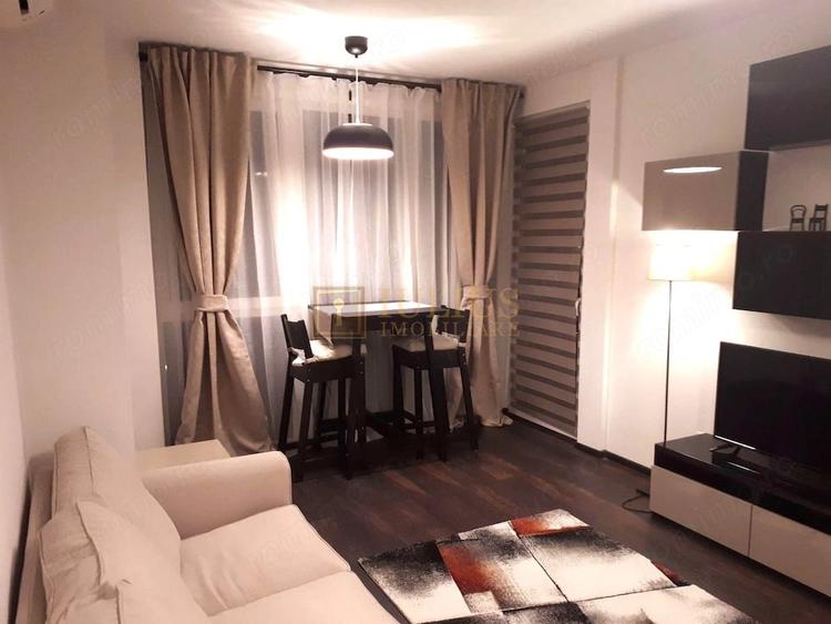 Apartament cu 2 camere decomandat în Soarelui