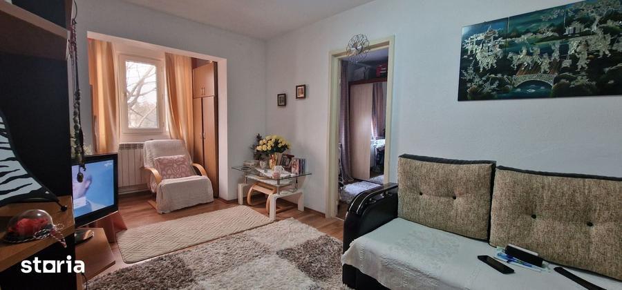 Apartament cu 2 camere în Km 4