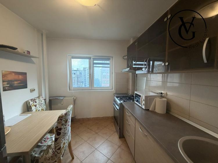 Apartament cu 2 camere semidecomandat, mobilat în Mihai Bravu