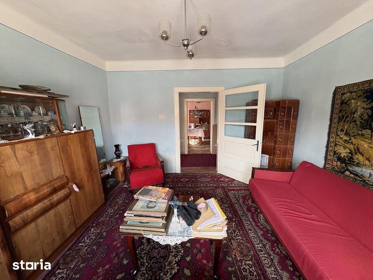 Casă cu 3 camere cu Teren 320 Mp în Lazaret