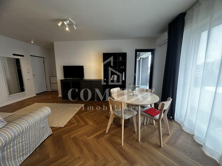 Apartament cu 2 camere semidecomandat, mobilat în Mărăști