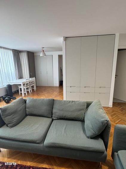 Apartament cu 4 camere în Victoriei