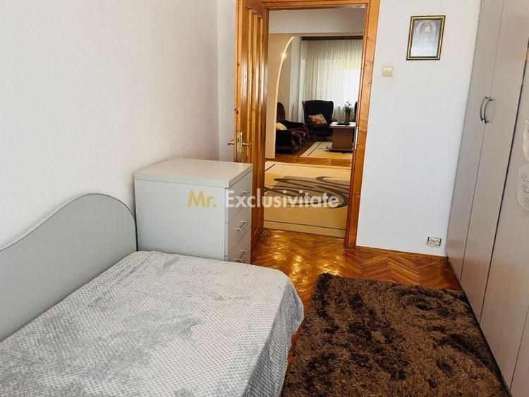 Apartament cu 3 camere decomandat, mobilat în Ultracentral