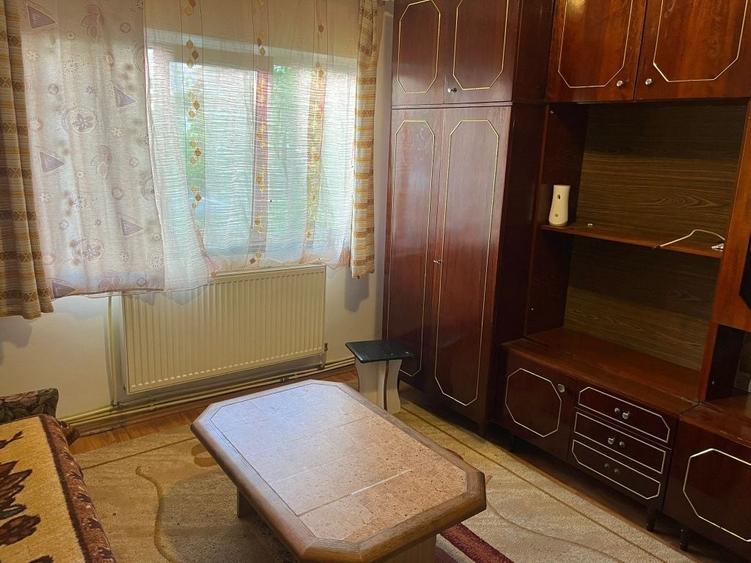 Garsonieră decomandată în Exterior Vest