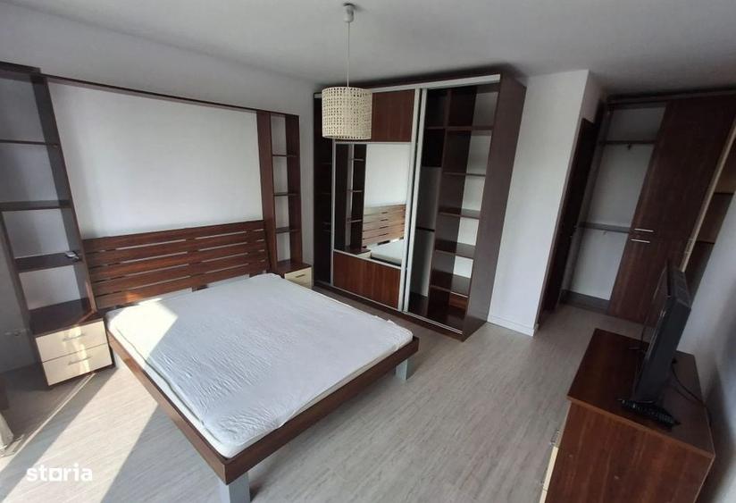 Apartament cu 3 camere în Pajura