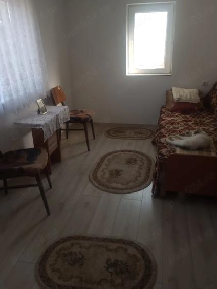 Casă cu 2 camere cu Teren 3200 Mp în Ghergheasa