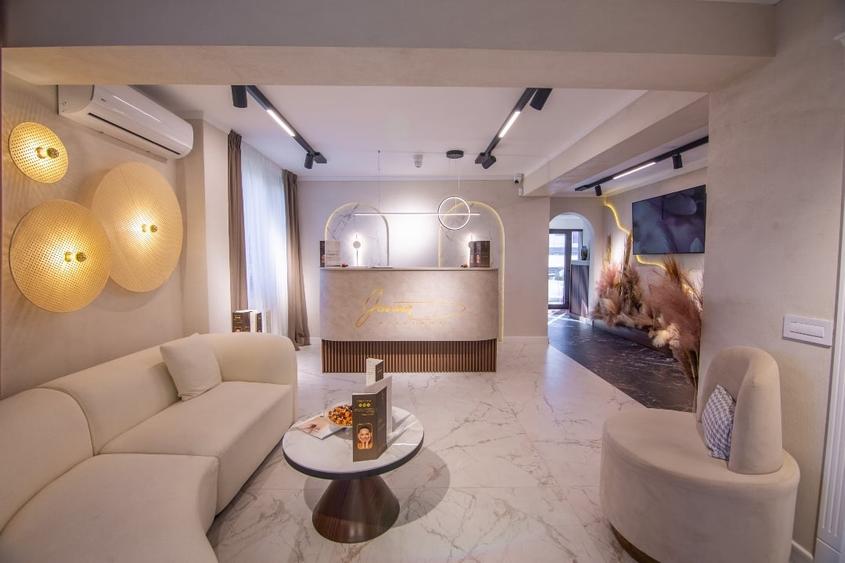 Spațiu comercial, de 317 mp, în Central