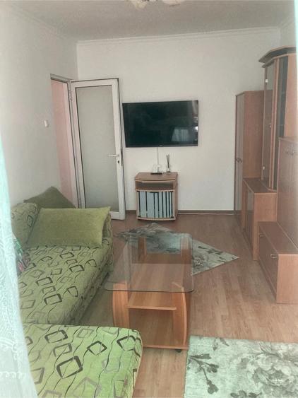 Apartament cu 2 camere nedecomandat în Spitalul Județean