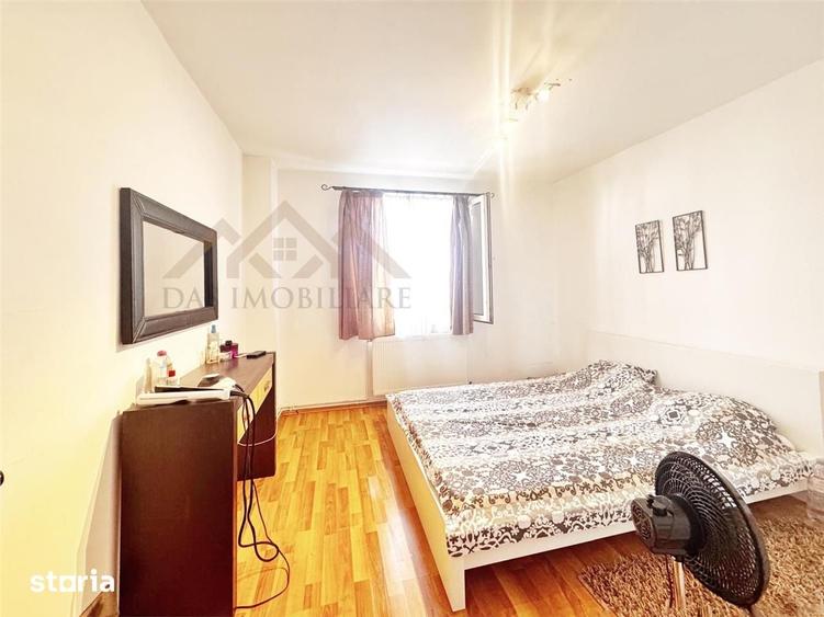 Apartament cu 4 camere decomandat în Vasile Alecsandri