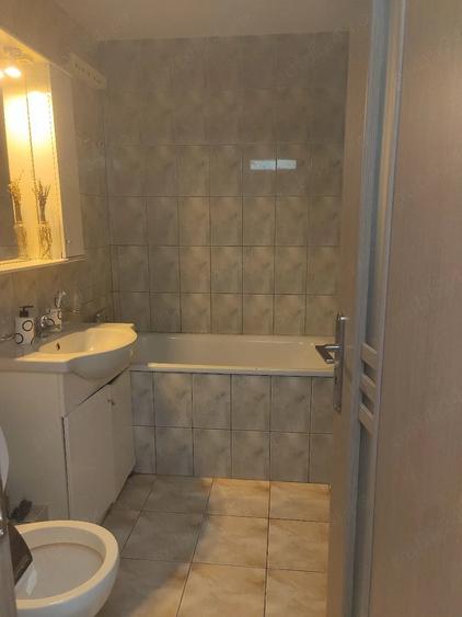 Apartament cu 3 camere decomandat în Calea Aradului