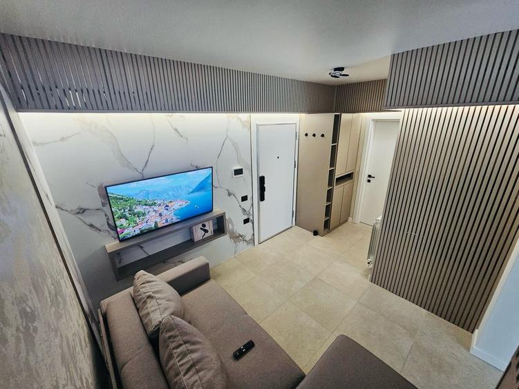 Apartament cu 2 camere semidecomandat în Nord — fotografia 3