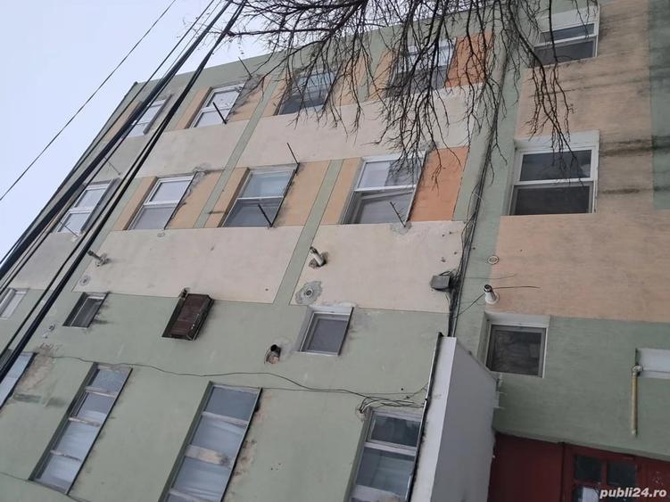 Apartament cu 2 camere nedecomandat în Central