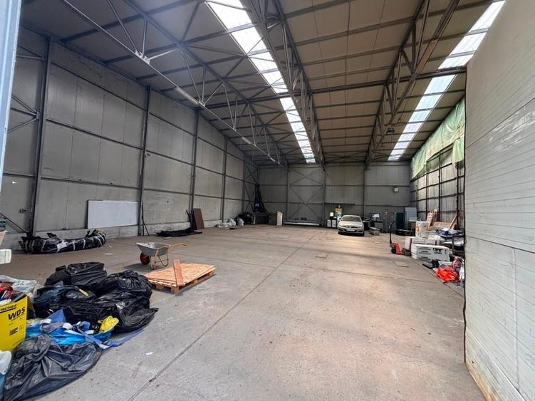 Spațiu industrial, de 480 mp, în Central
