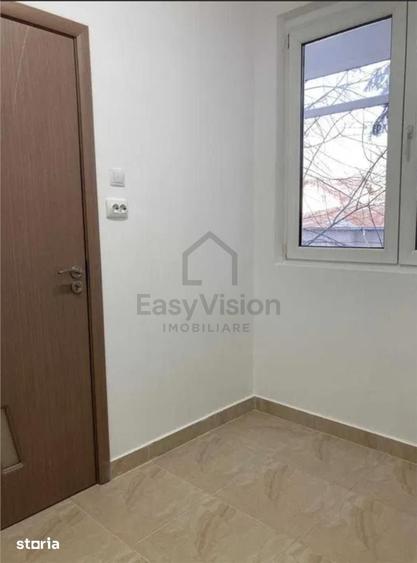 Apartament cu 2 camere semidecomandat în 1 Mai