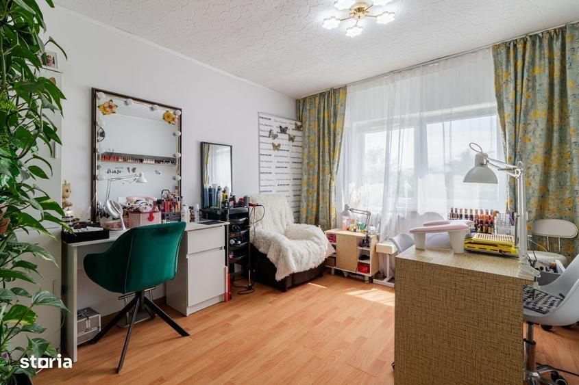 Apartament cu 3 camere decomandat, mobilat în Baicului