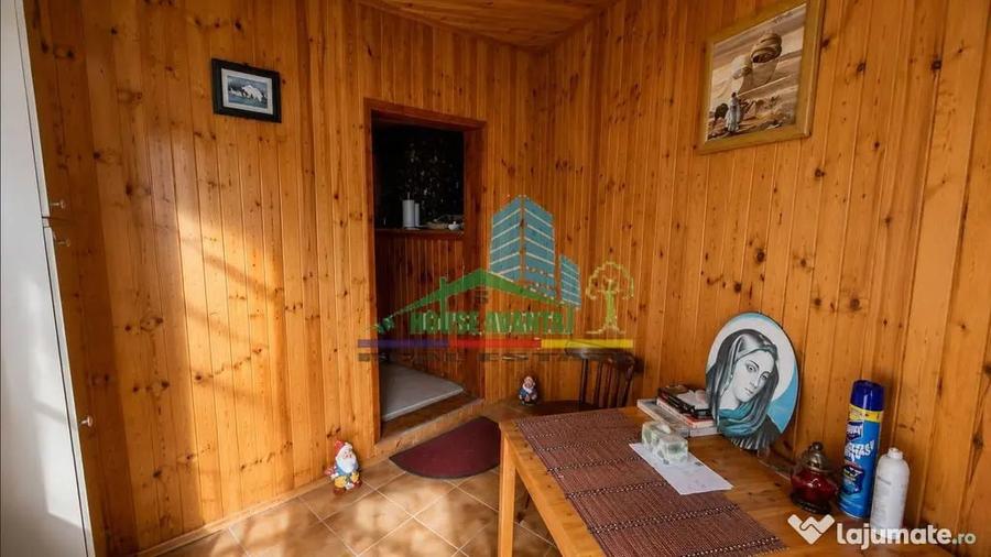 Casă cu 4 camere cu Teren 458 Mp în Lepșa