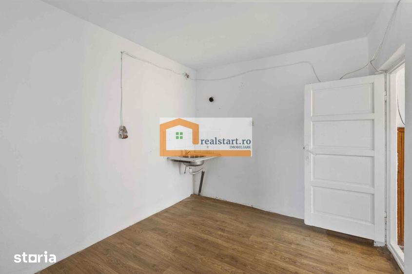 Spațiu comercial, de 5,600 mp, în Central