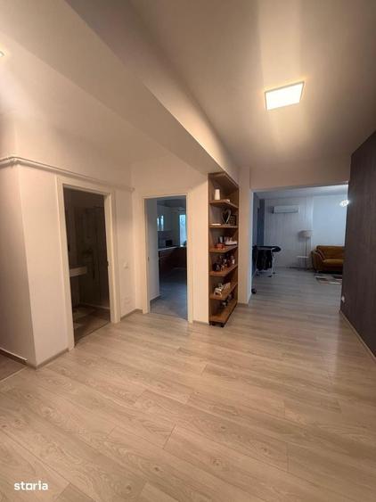 Apartament cu 3 camere în Central