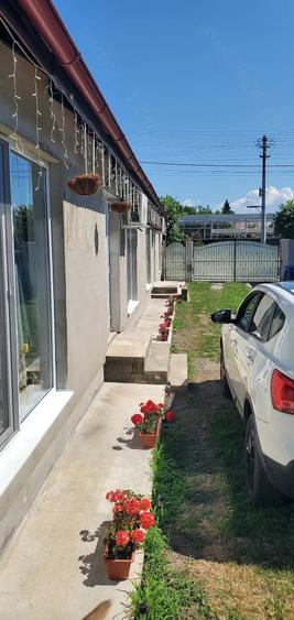Casă cu 2 camere cu Teren 9 Mp în Central